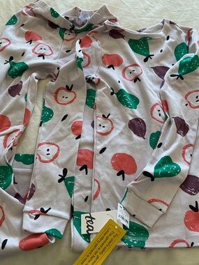 Tea Collection Pajamas Apple, Pears Size 16 New with Tags